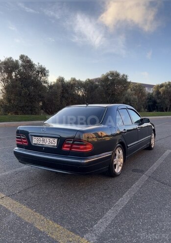 Mercedes E 220 d 2001, 557,000 km - 2.2 l - Bakı