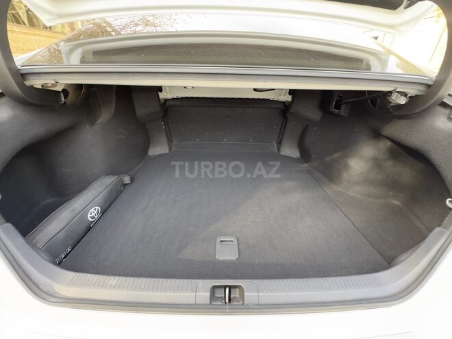 Toyota Camry 2019, 65,000 km - 2.5 l - Bakı
