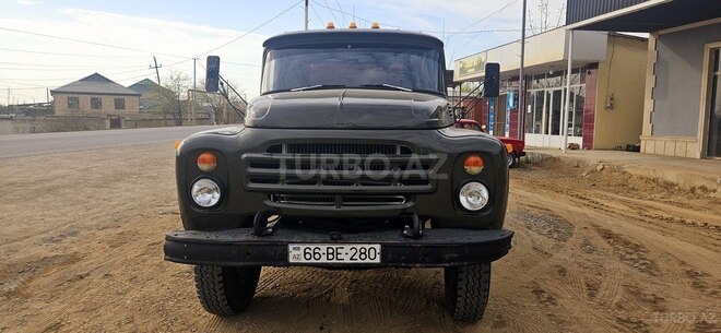 ZIL 130 1982, 25,000 km - 4.5 l - Salyan