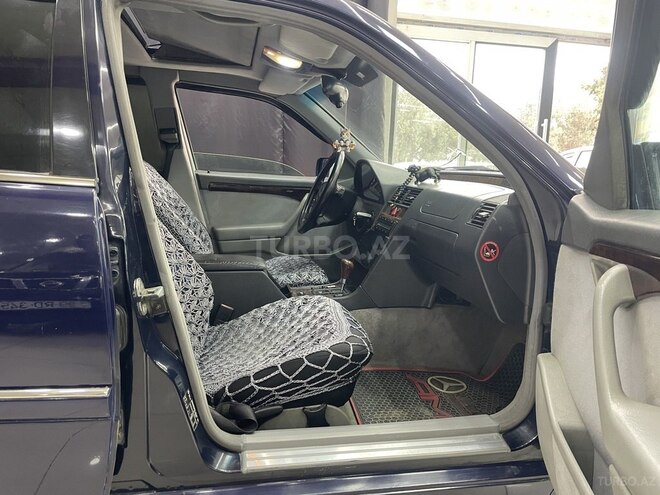 Mercedes C 200-4