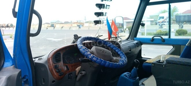 Hyundai County-19