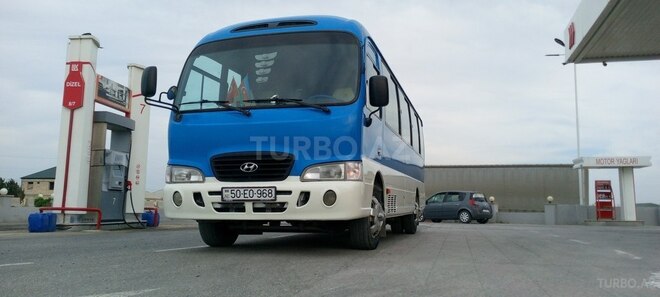 Hyundai County-12
