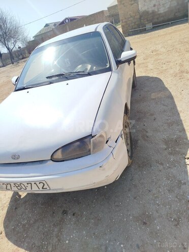 Hyundai Elantra 1995, 200,000 km - 2.0 l - Bakı