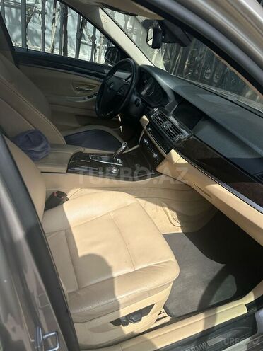 BMW 528 2012, 241,000 km - 2.0 l - Bakı