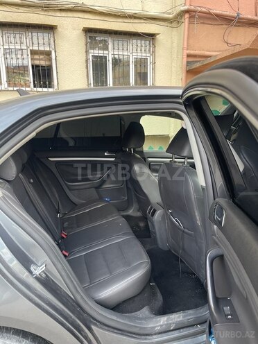 Volkswagen Jetta 2008, 211,000 km - 2.5 л - Bakı