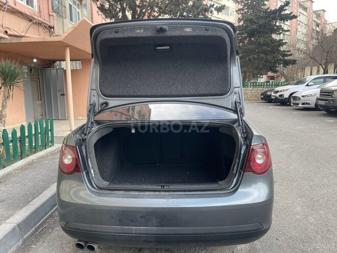 Volkswagen Jetta 2008, 211,000 km - 2.5 л - Bakı