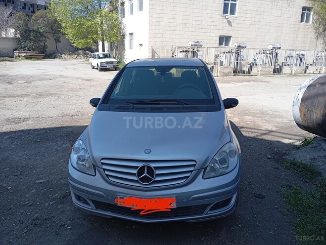 Mercedes B 180 2006, 250,000 km - 1.8 l - Bakı