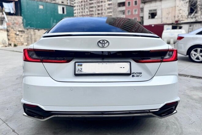 Toyota Camry 2024, 7,800 km - 2.0 l - Bakı