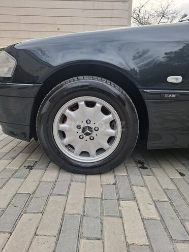 Mercedes C 220 d 2000, 327,700 km - 2.2 l - Sumqayıt