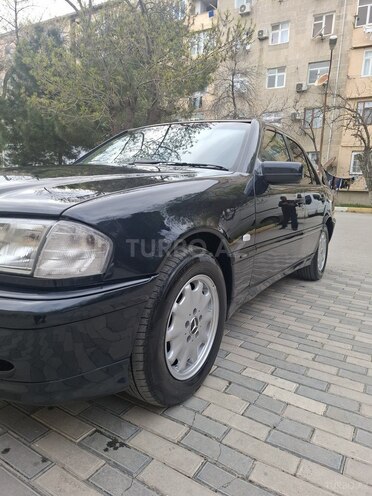 Mercedes C 220 d 2000, 327,700 km - 2.2 l - Sumqayıt
