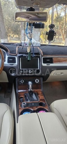 Volkswagen Touareg 2010, 233,500 km - 2.8 l - Sumqayıt