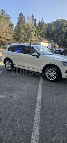 Volkswagen Touareg 2010, 233,500 km - 2.8 l - Sumqayıt