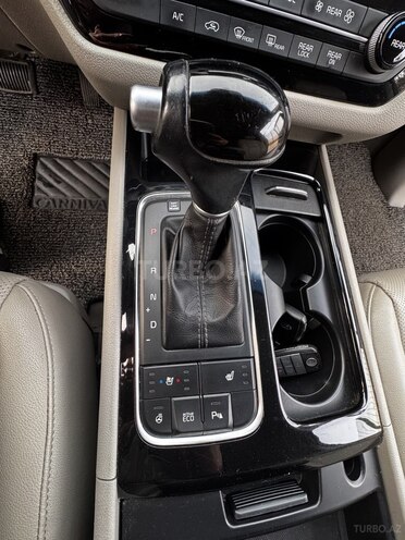 Kia Carnival 2014, 127,000 km - 2.2 l - Bakı