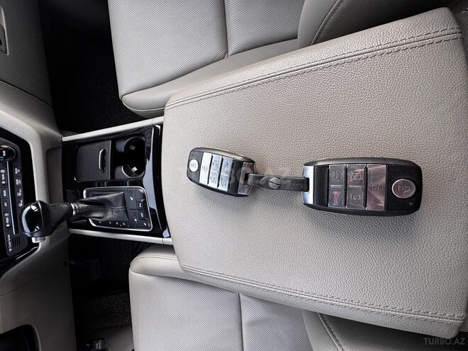 Kia Carnival 2014, 127,000 km - 2.2 l - Bakı