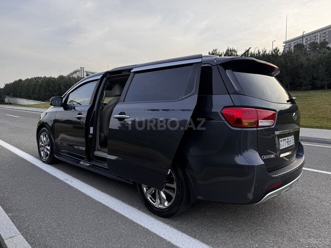 Kia Carnival 2014, 127,000 km - 2.2 l - Bakı