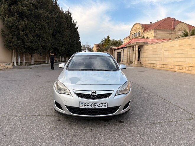 Opel Astra 2012, 394,673 km - 1.3 l - Bakı