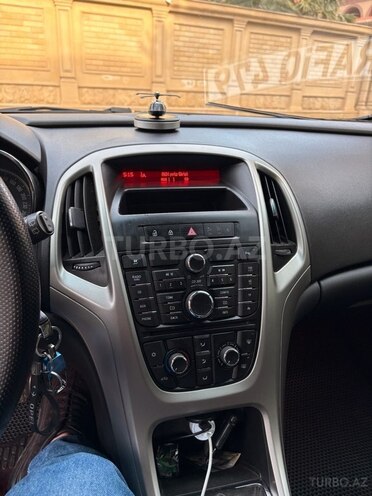 Opel Astra 2012, 394,673 km - 1.3 l - Bakı