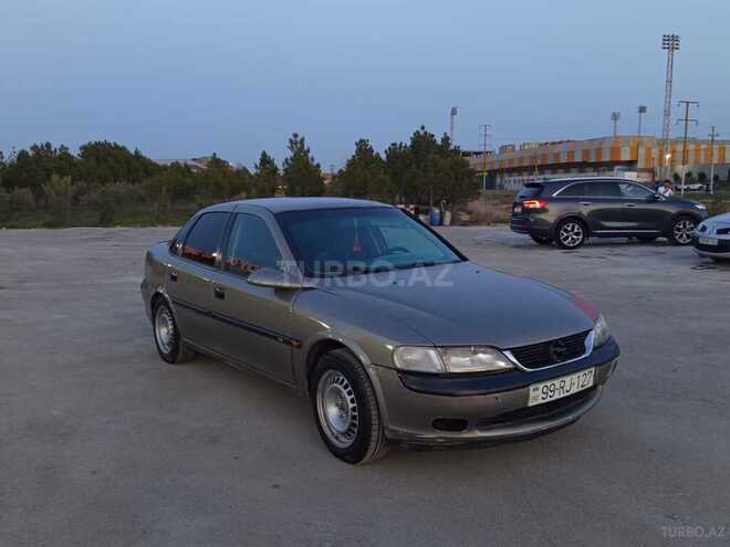 Opel Vectra 1996, 154,000 km - 2.0 l - Bakı