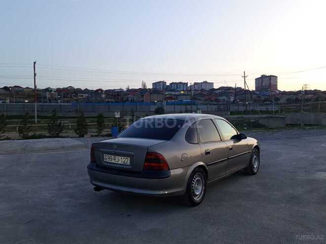 Opel Vectra 1996, 154,000 km - 2.0 l - Bakı