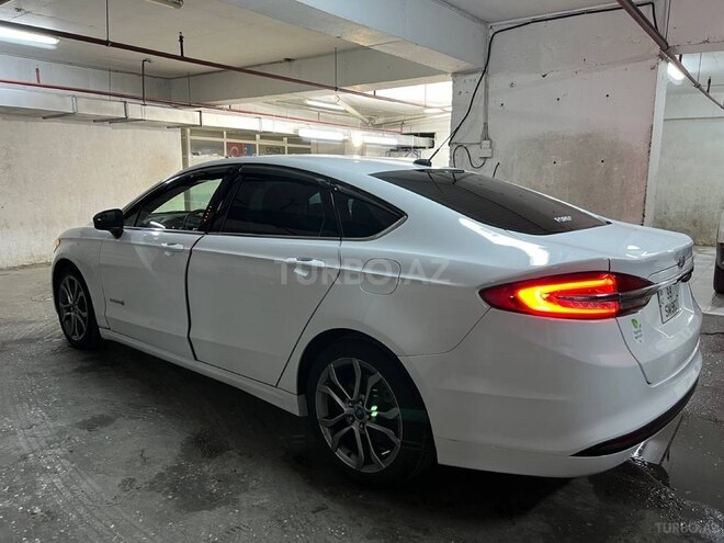 Ford Fusion (North America) 2017, 256,000 km - 2.0 л - Bakı