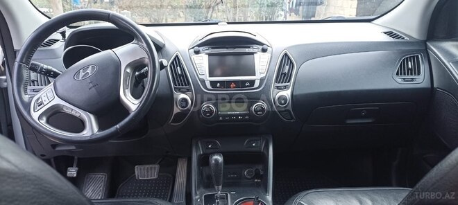 Hyundai ix35 2010, 247,000 km - 2.0 л - Şəki