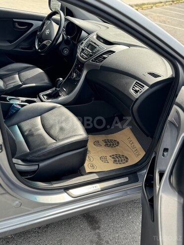 Hyundai Avante 2015, 90,000 km - 1.6 l - Bakı