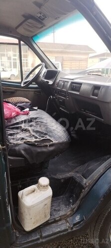 GAZ 32212 1999, 200,000 km - 2.4 l - Salyan