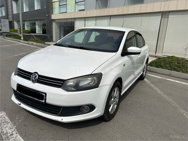Volkswagen Polo 2012, 300,000 km - 1.6 l - Bakı
