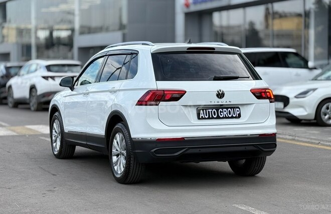 Volkswagen Tiguan-8