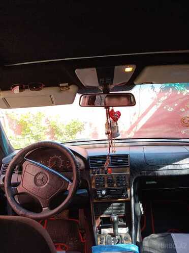 Mercedes C 220 1995, 277,000 km - 2.2 l - Bakı
