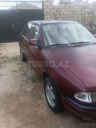 Opel Astra 1992, 499,000 km - 1.8 l - Bakı