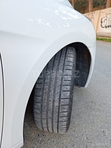 Hyundai i40 2014, 200,000 km - 1.7 l - Bakı