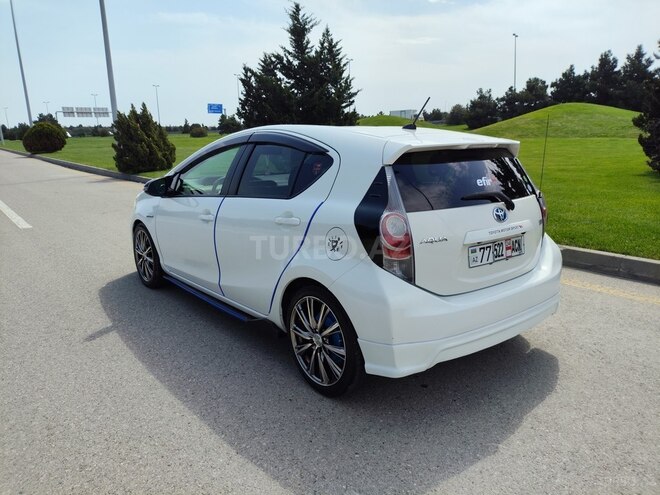 Toyota Aqua 2014, 130,000 km - 1.5 l - Bakı