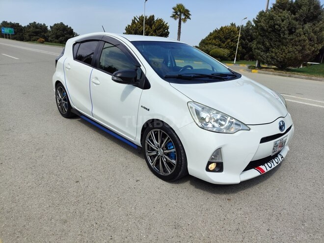 Toyota Aqua 2014, 130,000 km - 1.5 l - Bakı