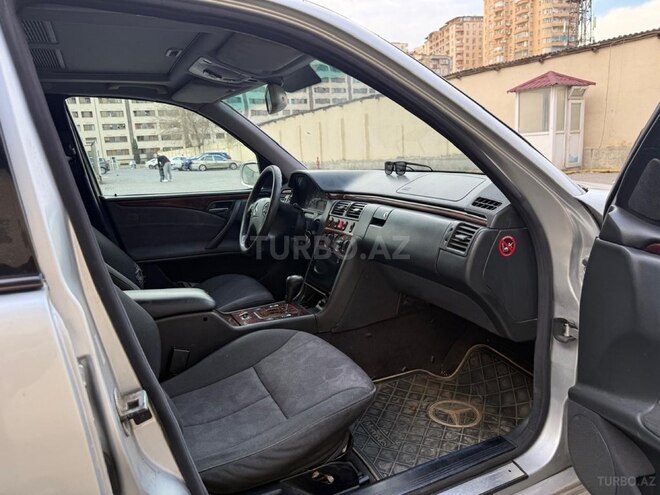 Mercedes E 220 d 2000, 385,000 km - 2.2 l - Bakı