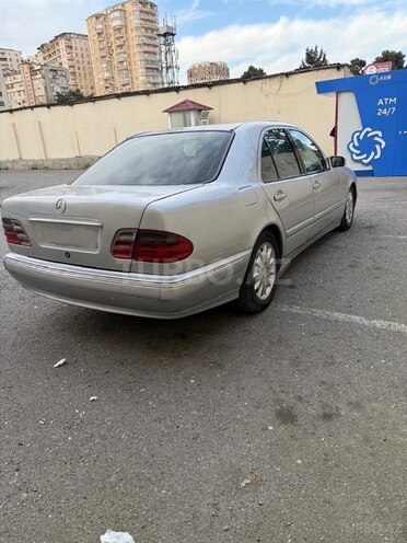 Mercedes E 220 d 2000, 385,000 km - 2.2 l - Bakı