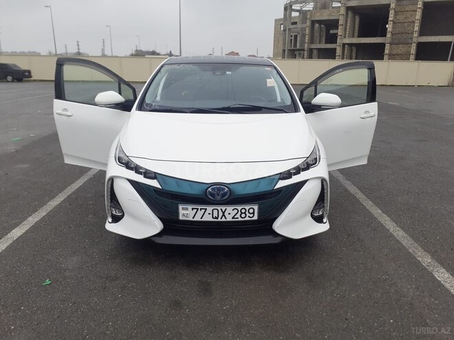 Toyota Prius PHV 2017, 139,000 km - 1.8 л - Bakı
