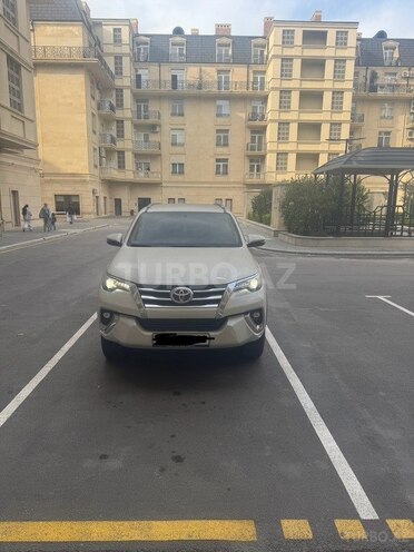 Toyota Fortuner 2019, 77,000 km - 2.7 l - Bakı