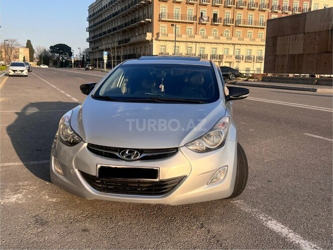 Hyundai Elantra 2011, 208,000 km - 1.6 l - Bakı