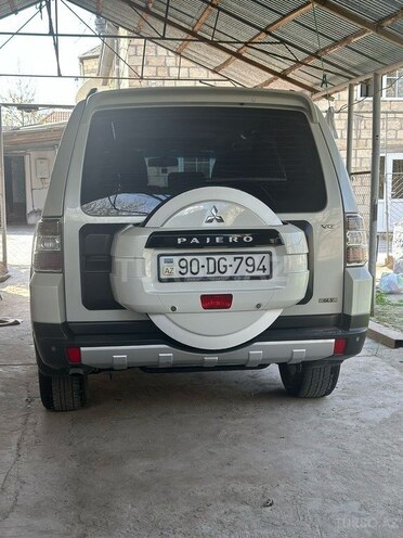 Mitsubishi Pajero 2008, 223,000 km - 3.0 l - Beyləqan