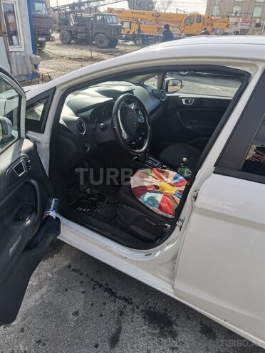 Ford Fiesta 2016, 219,997 km - 1.6 l - Sumqayıt
