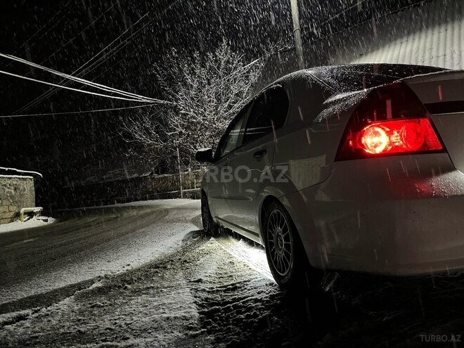 Chevrolet Aveo 2011, 322,000 km - 1.2 l - Balakən