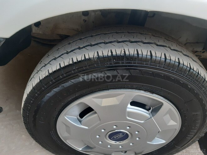 Ford Transit 2002, 323,000 km - 2.0 l - Sabirabad