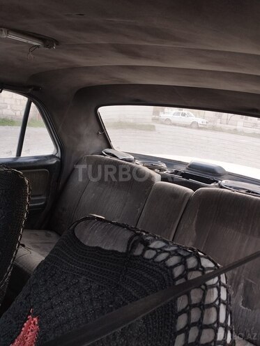 GAZ 3110 2003, 242,000 km - 2.3 l - Quba