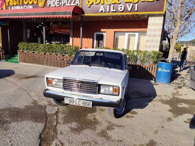 LADA (VAZ) 2107 2001, 70,000 km - 1.6 л - Bakı