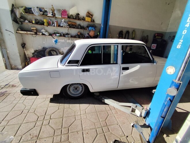 LADA (VAZ) 2107 2001, 70,000 km - 1.6 л - Bakı