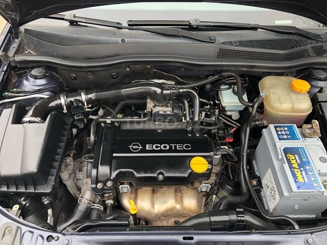 Opel Astra 2010, 230,990 km - 1.4 l - Gəncə