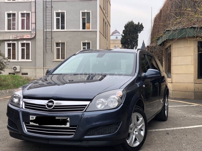 Opel Astra 2010, 230,990 km - 1.4 l - Gəncə