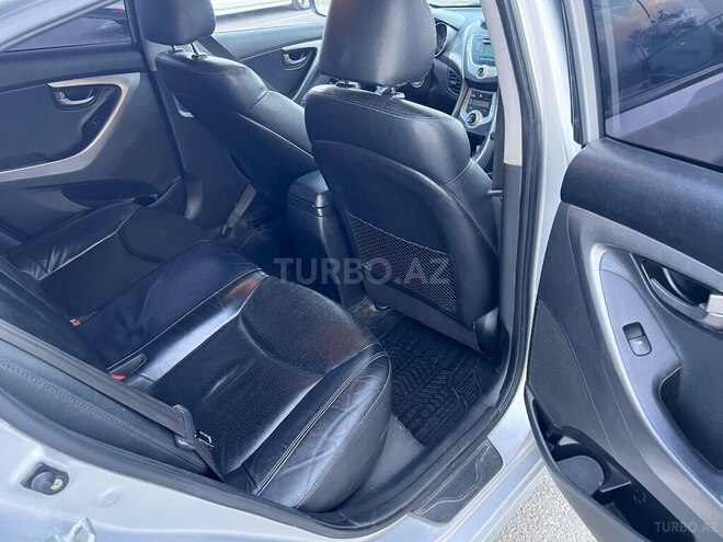 Hyundai Elantra 2011, 208,000 km - 1.6 l - Bakı