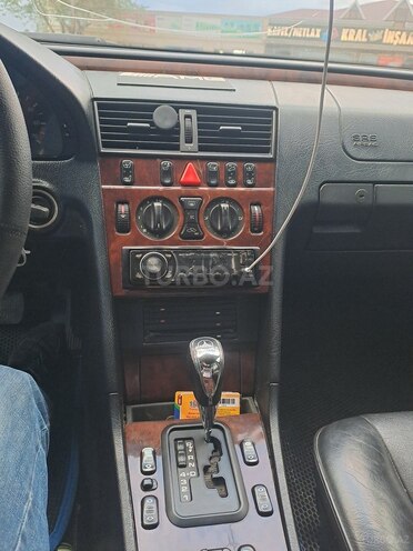 Mercedes C 200 1997, 423,438 km - 2.0 л - Ağdaş